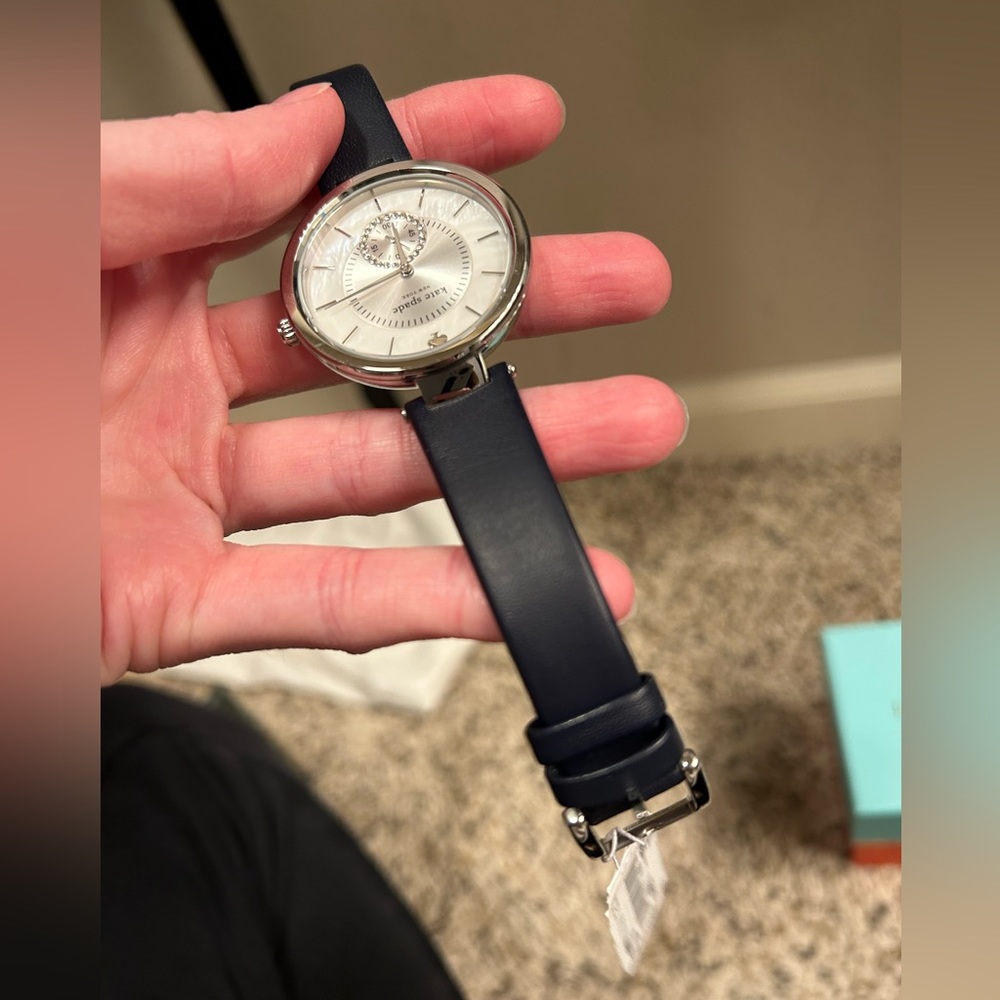 Kate Spade Watch - Picture 4 of 7